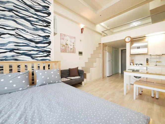 Travel House