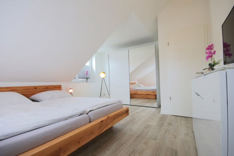 Standard room with balcony