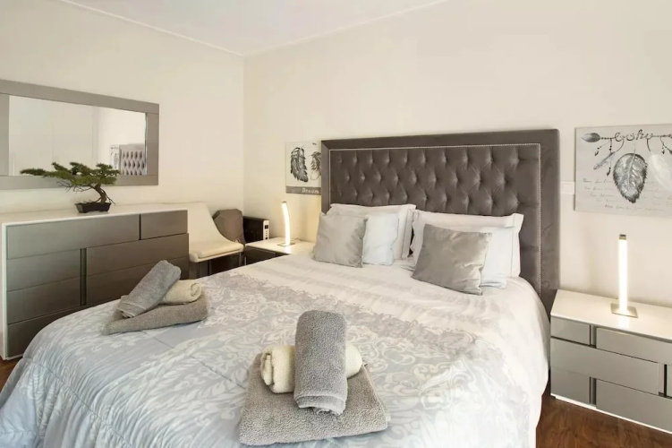 1 Bed Apartment Sleeps 4 With Pool