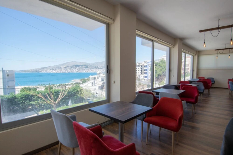 Grand Blue Apartments