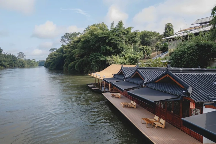 Classic Double room with river view
