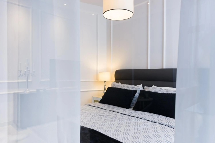 Luxury Studio Arc