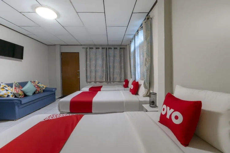 Standard Triple room