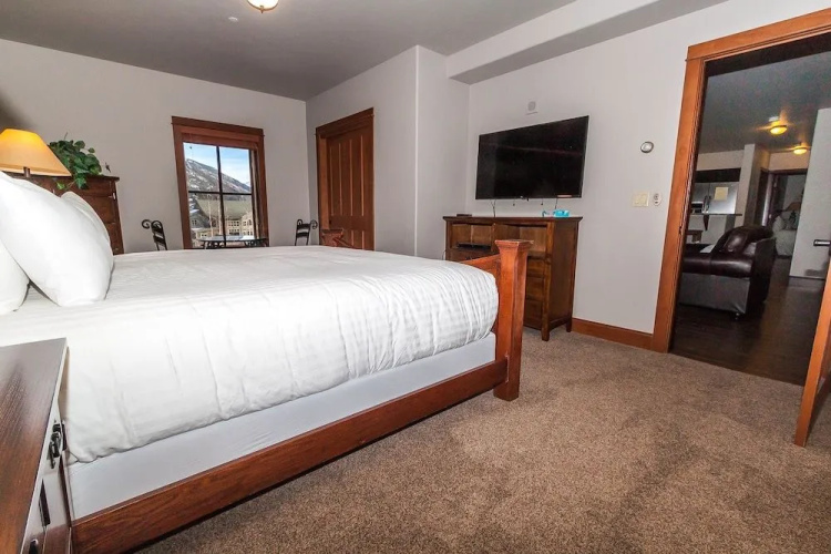 Oro Grande #306 - 3 Br Condo