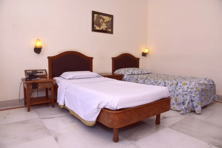 Deluxe Single room with city view
