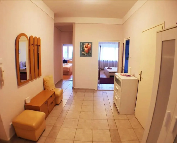 Old Town Apartment Pellicova II