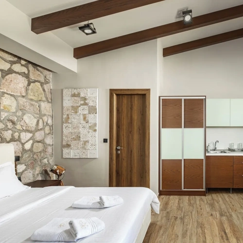 Suite with garden view