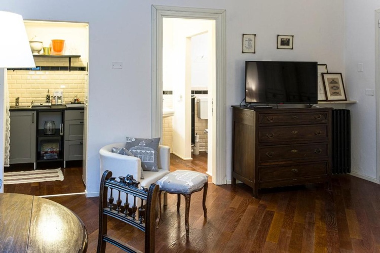 1 Bedroom Apartment