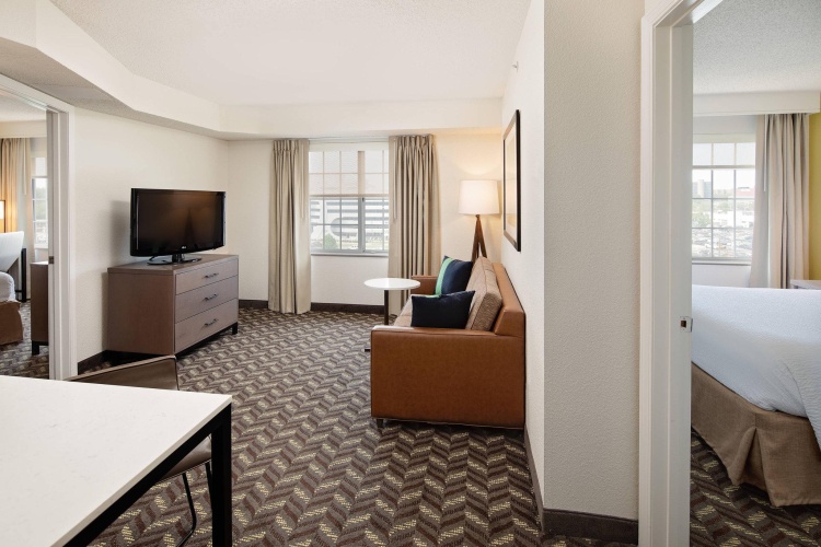 1 Bedroom Quadruple Suite