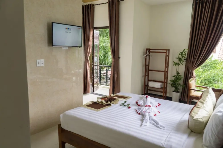 Standard Double room with balcony and with garden view
