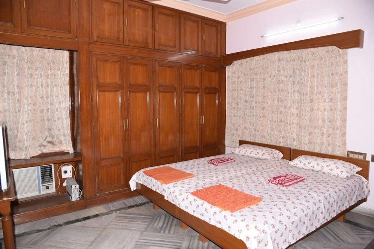 Deluxe Twin room with balcony