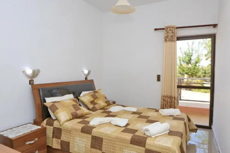 Maria Apartments by Checkin