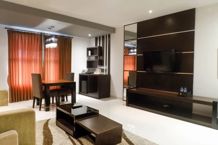 Guest rooms