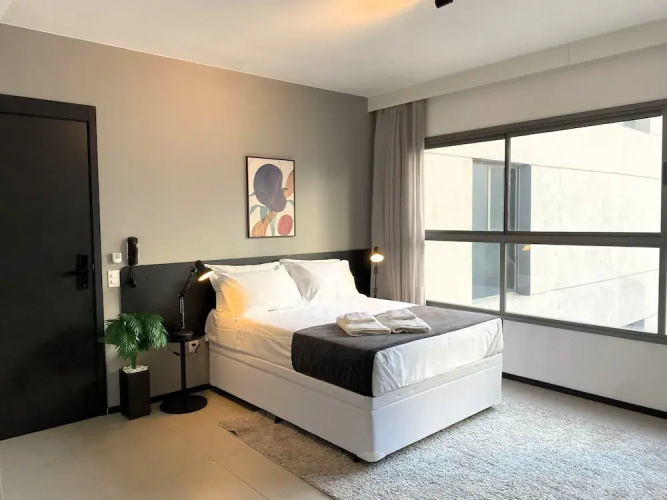Moderno com AC academia 24h e rooftop