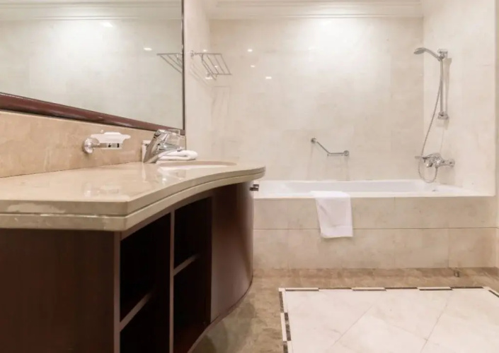 Grandeur Residences