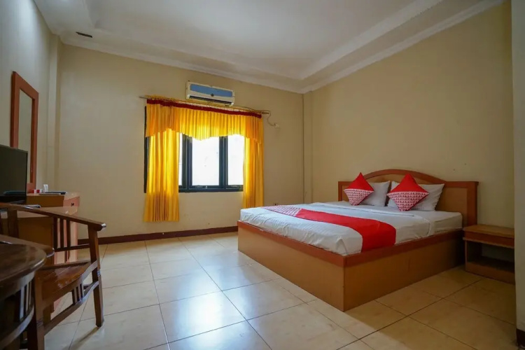 OYO 1273 Hotel Belvena