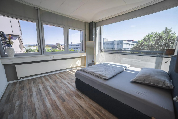 Pit Stop Apartments