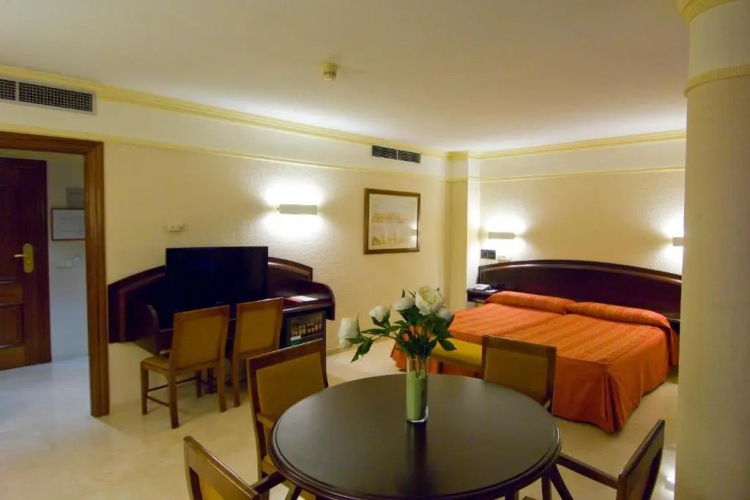 Hotel San Antonio