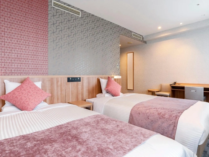 Superior Twin room