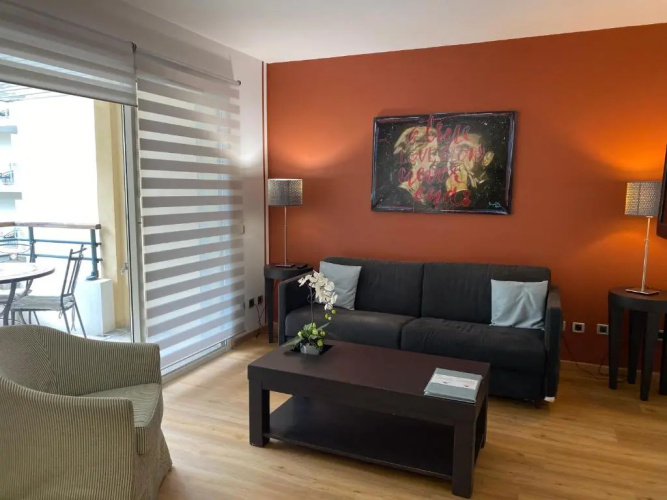 Arthur Properties Rue d'Antibes