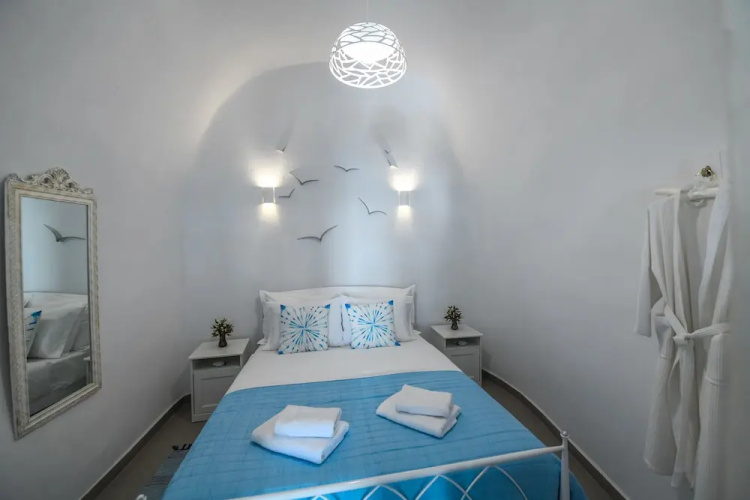 Castelia Villa Akrotiri