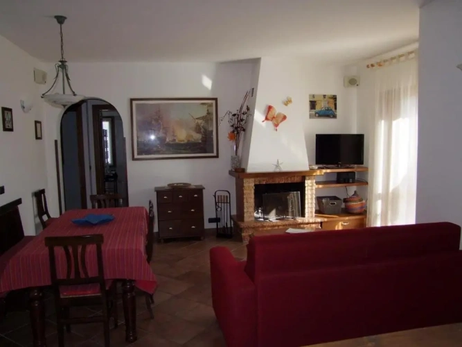 3 Bedrooms Apartment