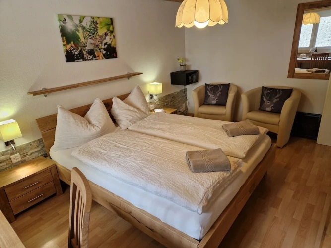 1 Bedroom Economy Double room