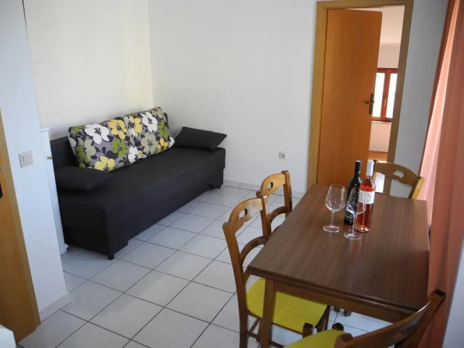 Apartment Damir 2 2 pax