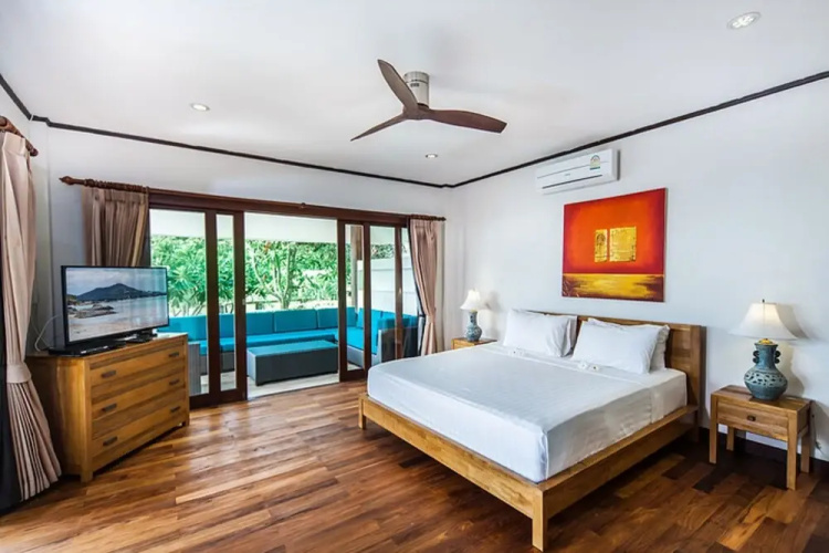 4 Bedroom Pool Villa Near Samrong Beach