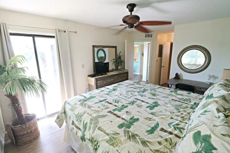 Ocean Village Club A32