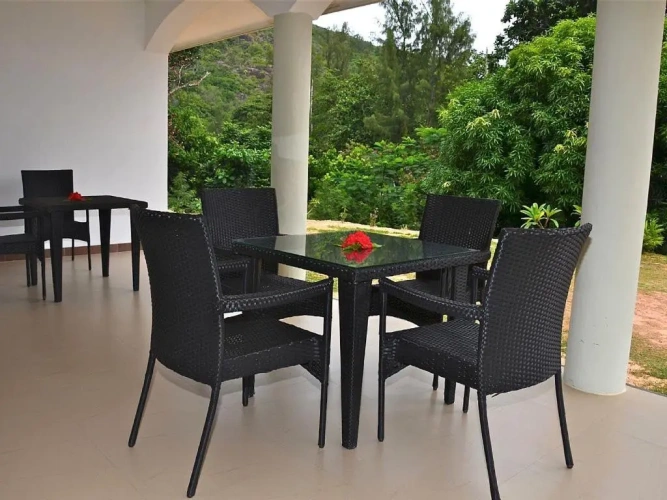 3 Bedrooms Villa