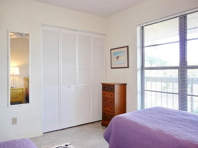 Inviting Condo With Pool Just a Steps From the Beach