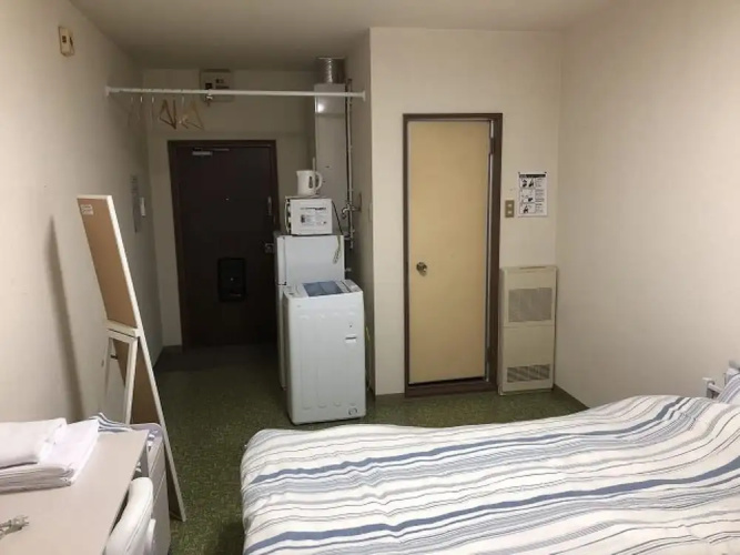 Nagayama Apartment Twin