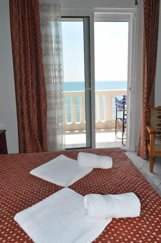 Standard Double room with balcony and with sea view