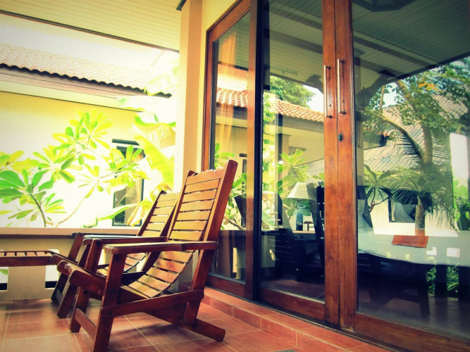 Lanta Il Mare Beach Resort
