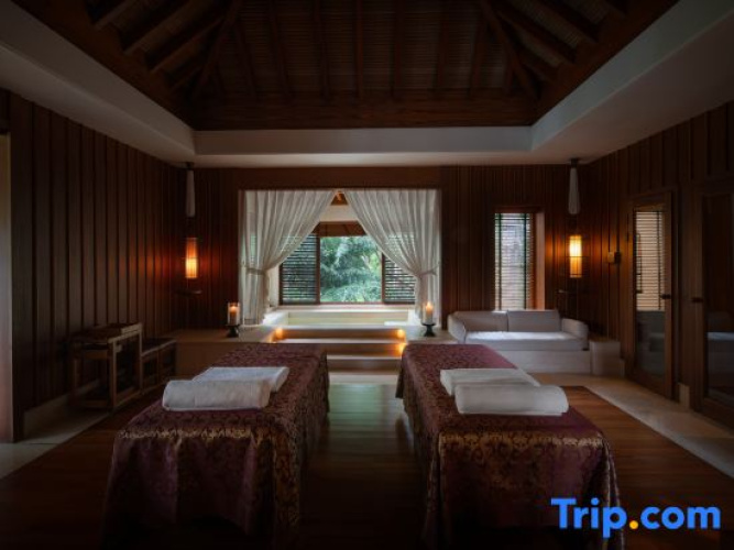 Huquan Tianyi Hotel