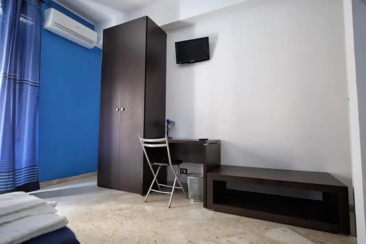 1 Bedroom Standard Triple room