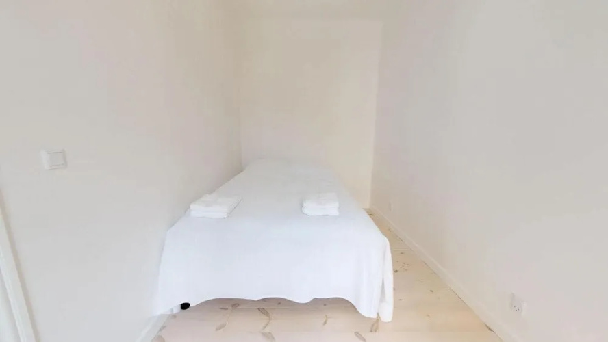 189M2 New Luxury Apt - City Centralprof Cleaning