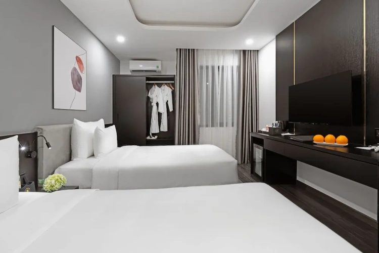 Superior Twin room