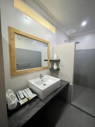 2 Bedrooms Apartment with pool view