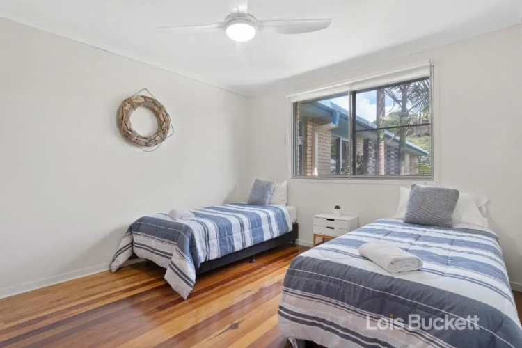 3 Bedrooms Apartment