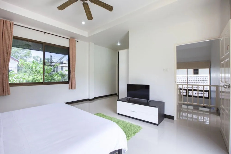 Pool Villa 3 Bedrooms Mountain View