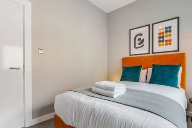 Host Stay Ropewalks Quarters