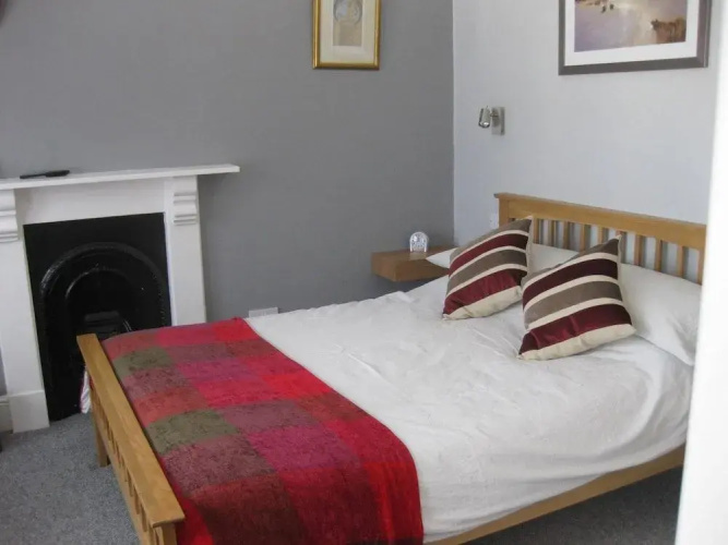 Acorns Guest House