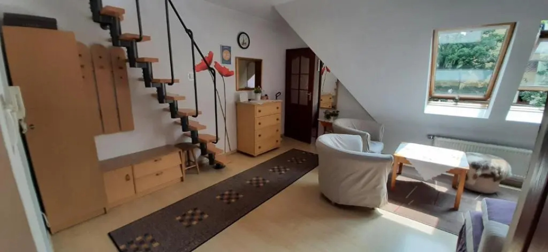 Apartment Leonia