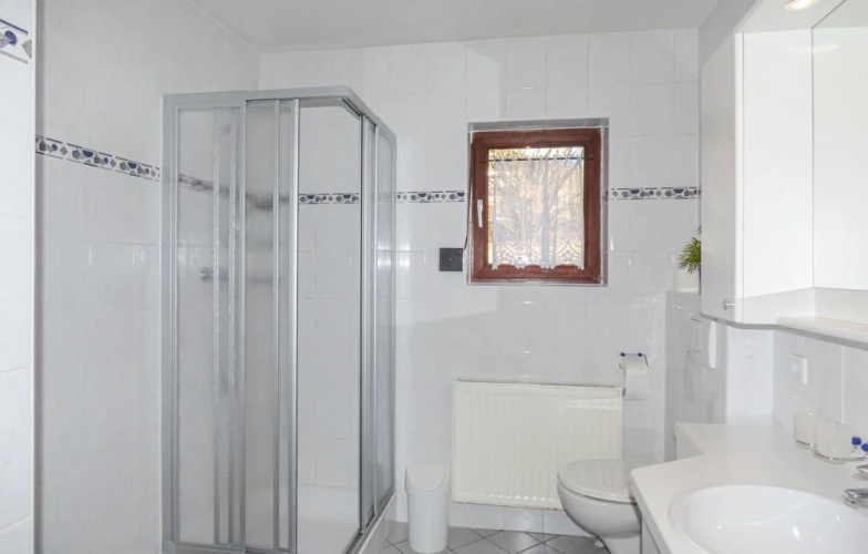 Beautiful Apartment in Arrach With 2 Bedrooms and Wifi
