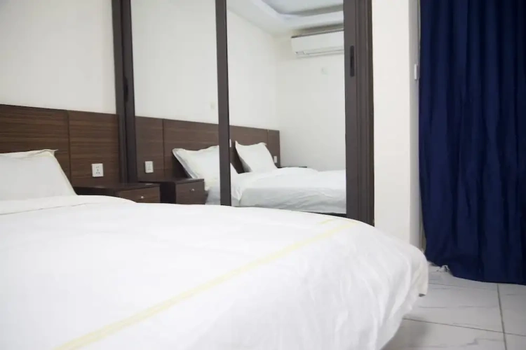 1 Bedroom Economy room