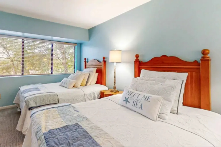 Dog-friendly Oceanfront Getaway With Shared Pool & Central AC