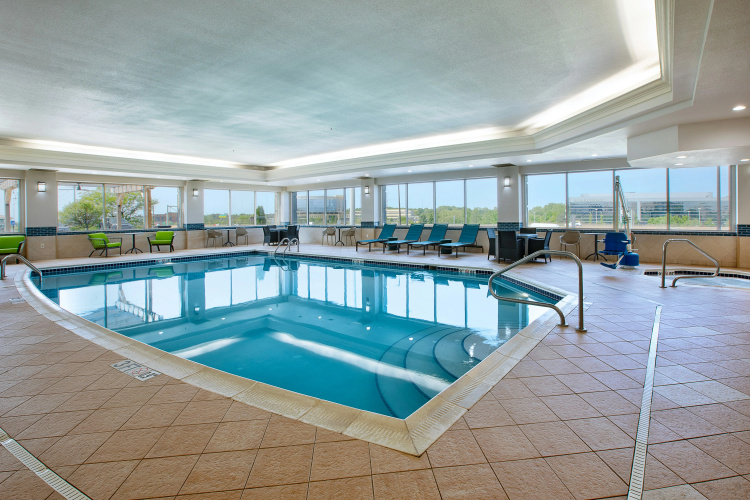 Hampton Inn & Suites Cleveland-Beachwood photo 17