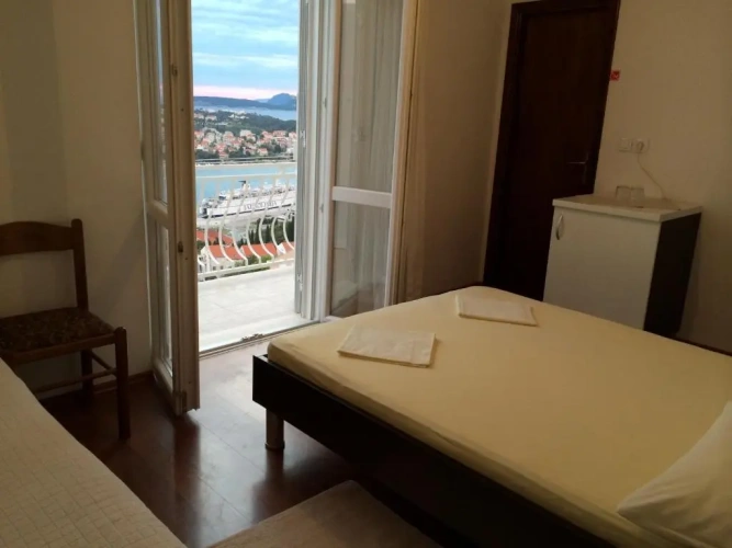 Standard Double room with balcony and with sea view